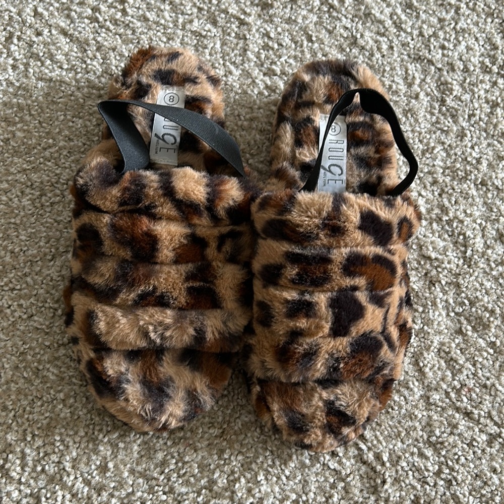 ☀️🛍️ 3/$10 Cheetah Slides ☀️🛍️